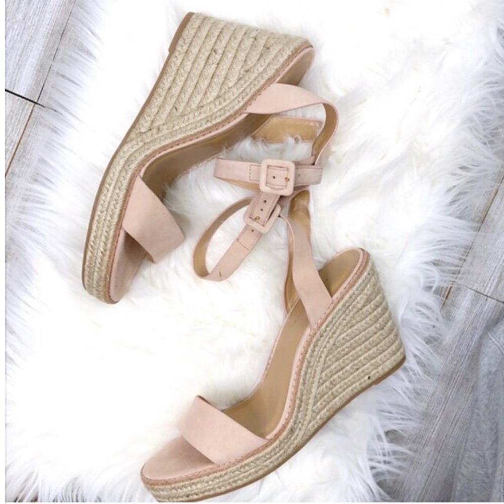 NWT Banana Republic Espadrille Wedge Sandal - Picture 2 of 9